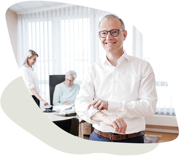 teaser-roecker-partner-leistungen-mit-illu-600x520